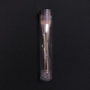 IT COSMETICS Heavenly Luxe Plush Paddle Foundation Brush — Full Size